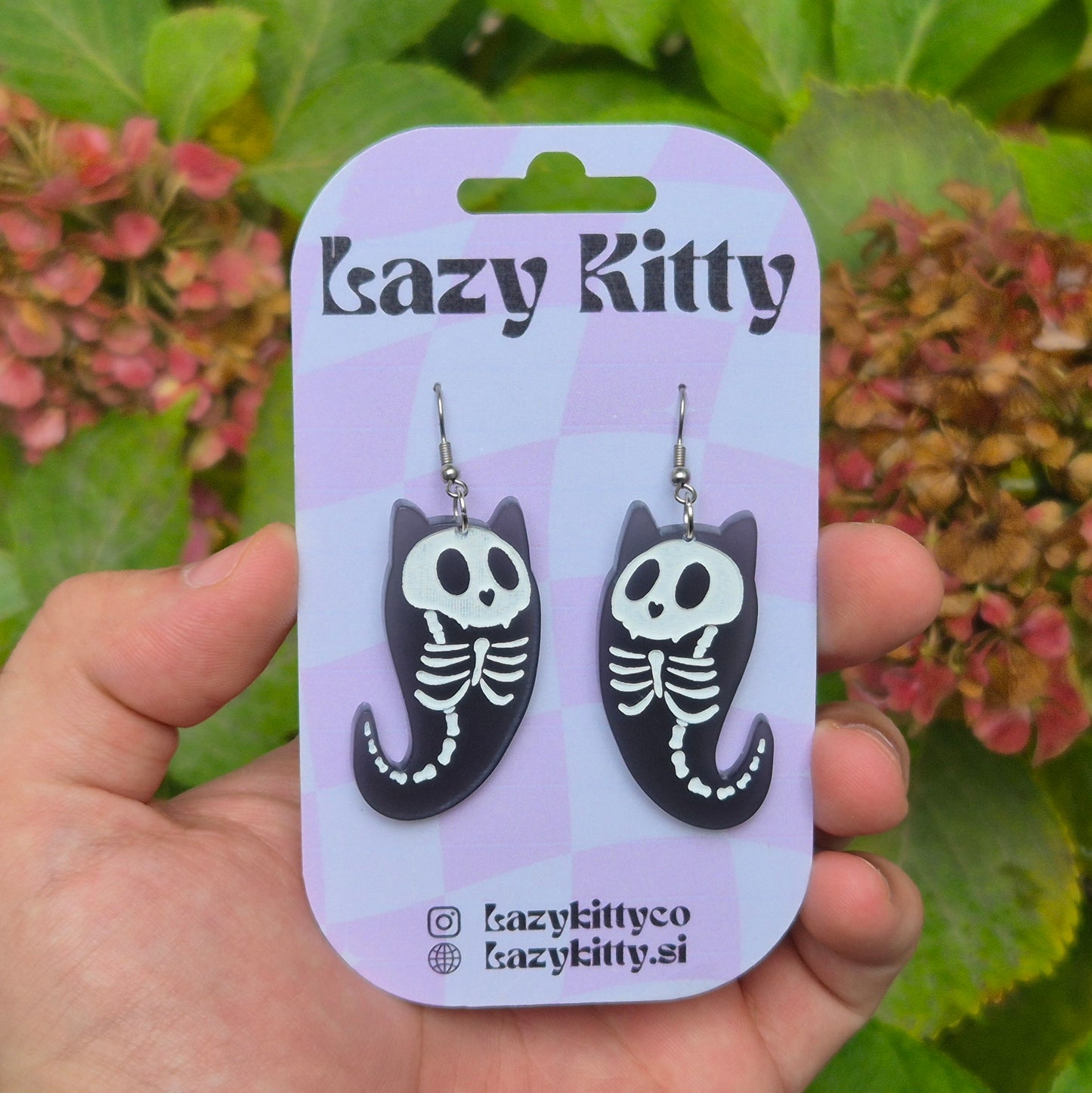 Spooky Skeleton Kitty